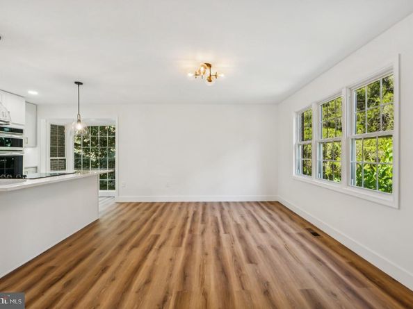 6182 Vine Forest Court, Falls Church VA 22044