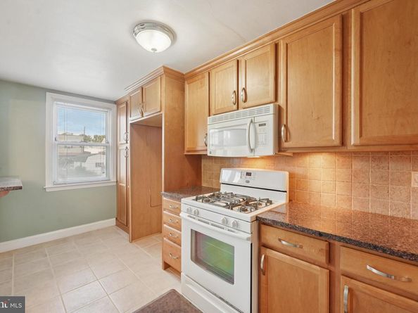21W Madison Avenue, Clifton Heights PA 19018