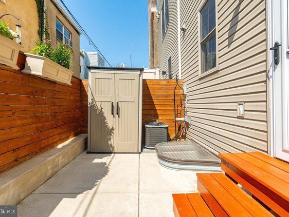 740 Wharton Street, Philadelphia PA 19147