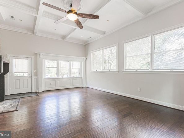 4211 Downing Street, Annandale VA 22003