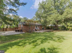 4211 Downing Street, Annandale VA 22003