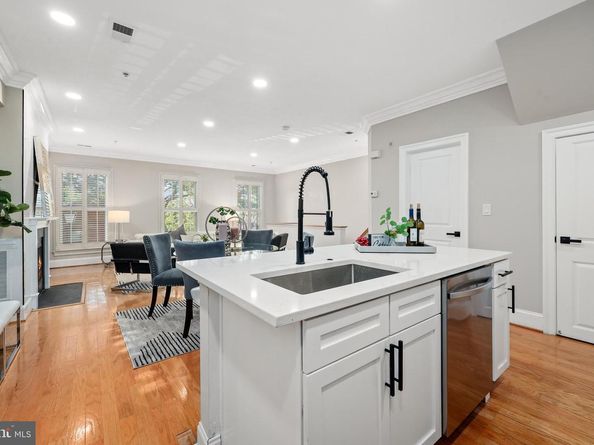 522 N Royal Street, Alexandria VA 22314