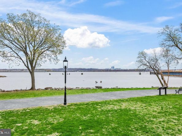 522 N Royal Street, Alexandria VA 22314