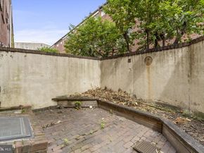 101 Naudain Street, Philadelphia PA 19147