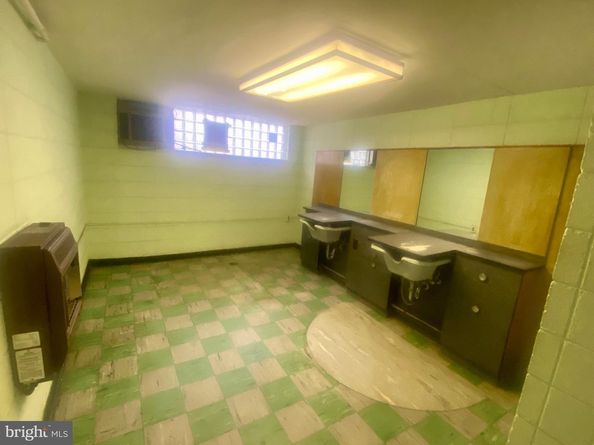 4019 Hellerman Street, Philadelphia PA 19135