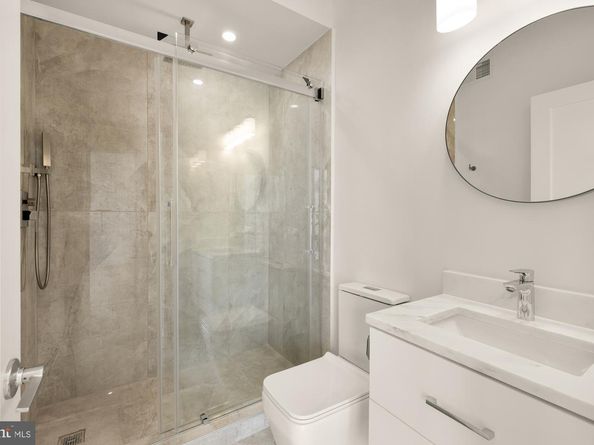 1850 Capitol Avenue NE, Washington DC 20002