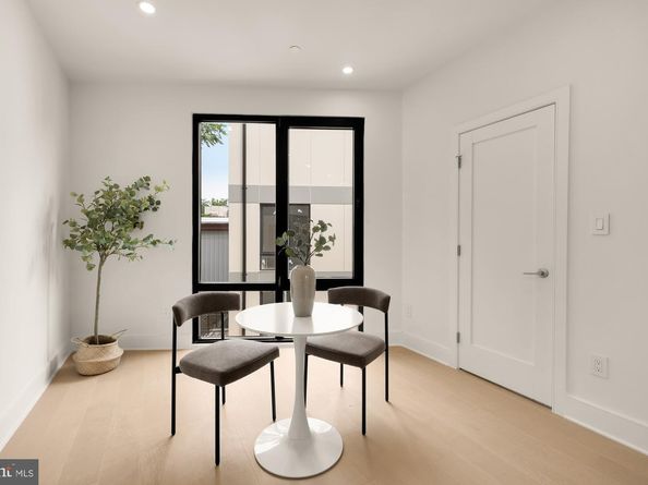 1850 Capitol Avenue NE, Washington DC 20002