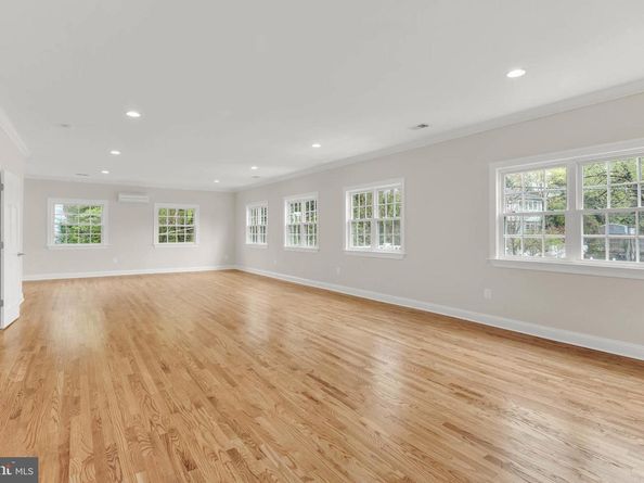 4902 Derussey Parkway, Chevy Chase MD 20815