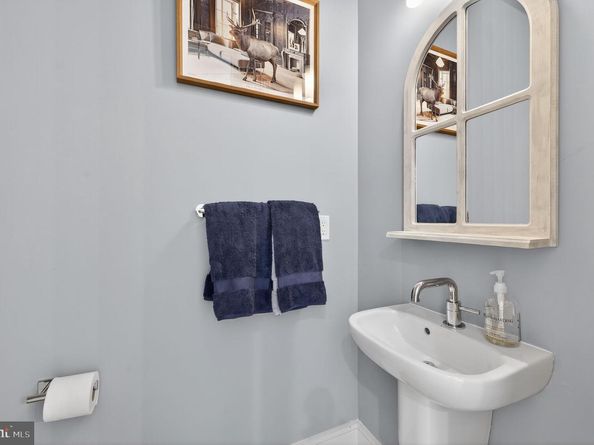 1309 D Street SE, Washington DC 20003