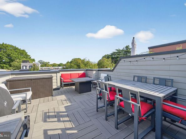 1309 D Street SE, Washington DC 20003