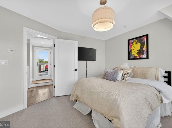 1309 D Street SE, Washington DC 20003