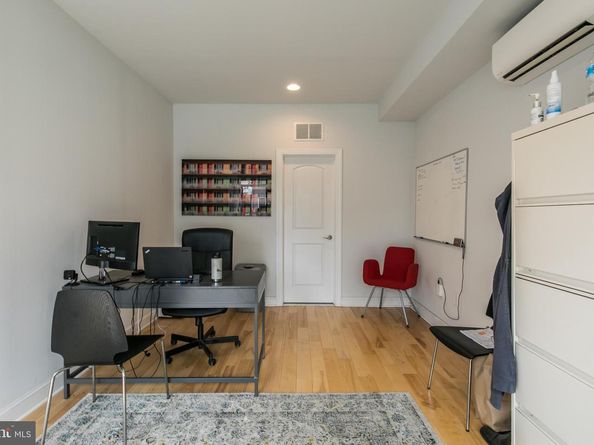2426 Frankford Avenue, Philadelphia PA 19125