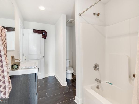2426 Frankford Avenue, Philadelphia PA 19125
