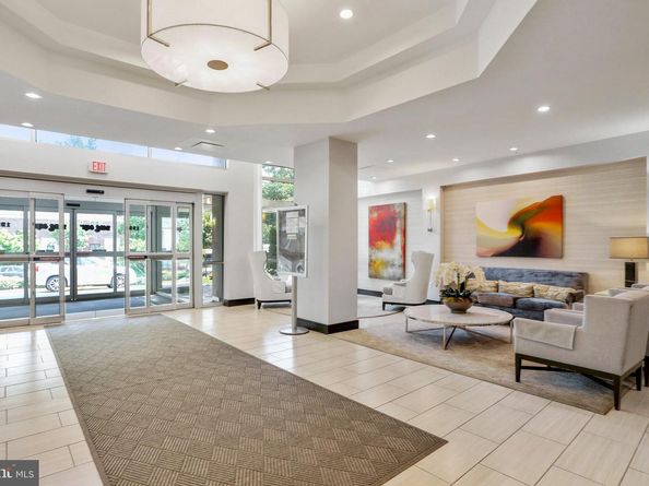 1225 Martha Custis Drive 1116, Alexandria VA 22302