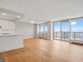 1225 Martha Custis Drive 1116, Alexandria VA 22302