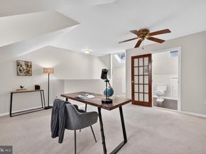 464 W Glebe Road, Alexandria VA 22305