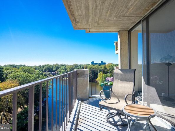 11400 Washington Plz W 1101, Reston VA 20190