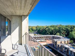 11400 Washington Plz W 1101, Reston VA 20190