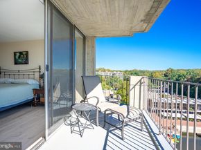 11400 Washington Plz W 1101, Reston VA 20190