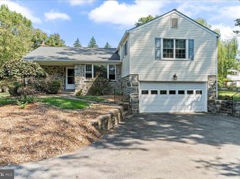 1014 Stonybrook Drive
