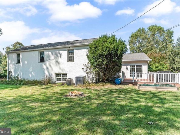 1014 Stonybrook Drive, Blue Bell PA 19422