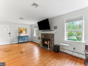 1014 Stonybrook Drive, Blue Bell PA 19422