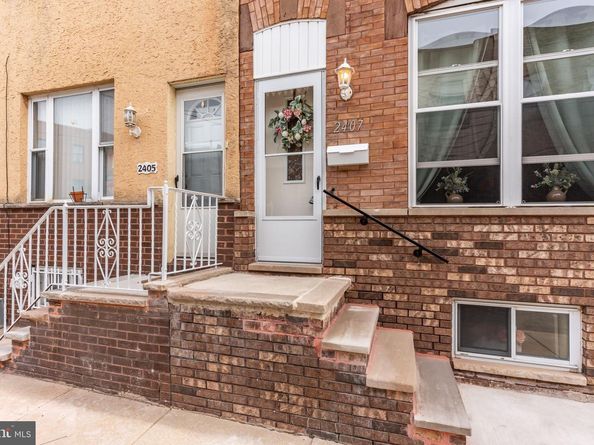2407 S Warnock Street, Philadelphia PA 19148