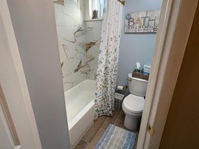 2407 S Warnock Street, Philadelphia PA 19148