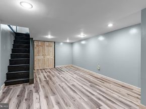 2407 S Warnock Street, Philadelphia PA 19148