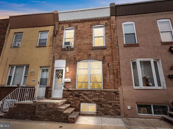 2407 S Warnock Street, Philadelphia PA 19148
