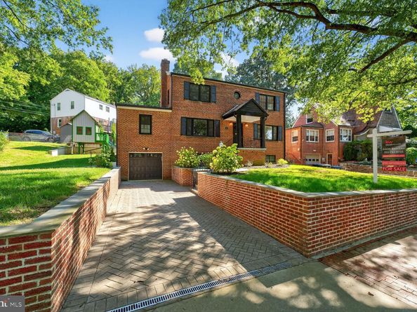 3729 Carpenter Street SE, Washington DC 20020
