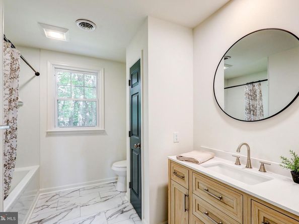 4928 Edgewood Road, Doylestown PA 18902