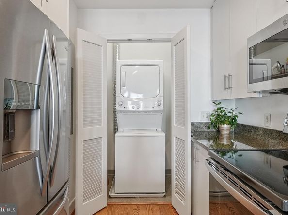 910 M Street NW 1001, Washington DC 20001