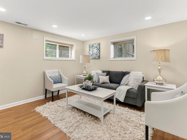 214 E Spring Street E, Alexandria VA 22301
