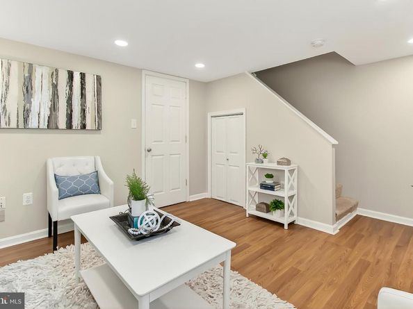 214 E Spring Street E, Alexandria VA 22301