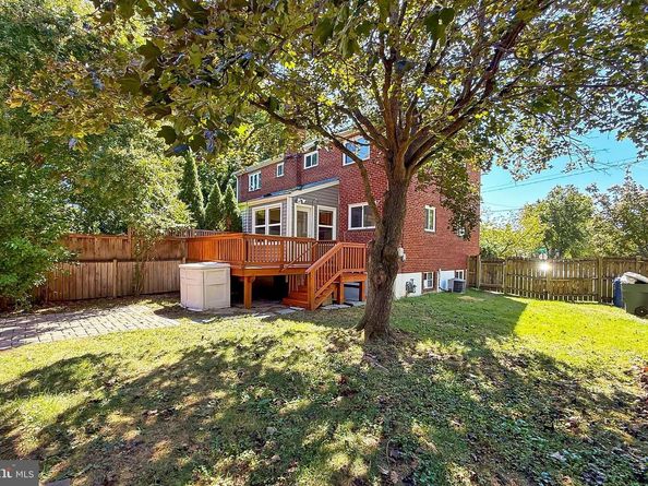 214 E Spring Street E, Alexandria VA 22301