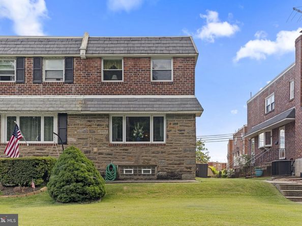 2842 Sandyford Avenue, Philadelphia PA 19152
