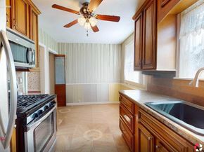 2842 Sandyford Avenue, Philadelphia PA 19152
