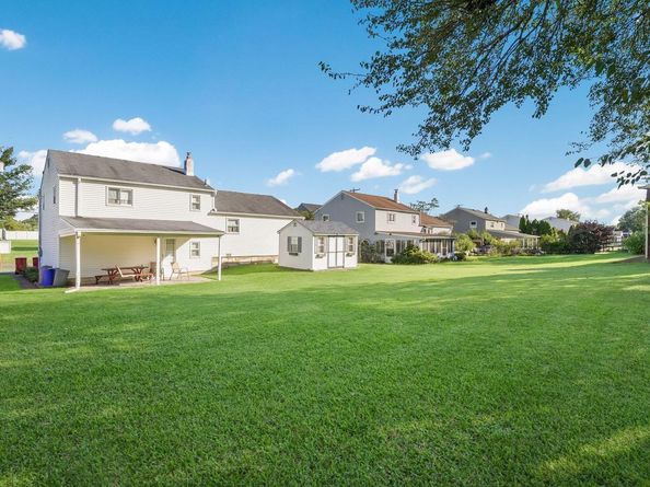 1075 Roberts Road, Warminster PA 18974