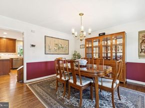 13132 Bradley Farm Drive, Herndon VA 20171