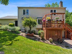 13132 Bradley Farm Drive, Herndon VA 20171