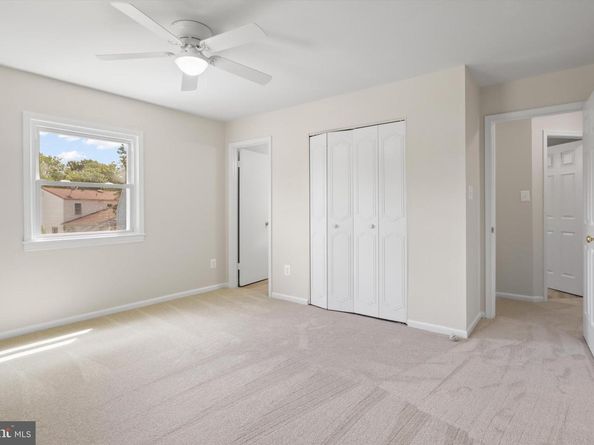 736 N York Road, Sterling VA 20164