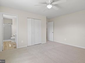 736 N York Road, Sterling VA 20164