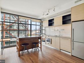 2030 8TH Street NW PH5, Washington DC 20001