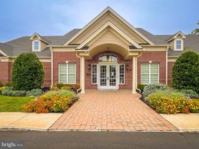 35 Elfreths Court, Newtown PA 18940