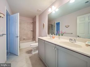35 Elfreths Court, Newtown PA 18940