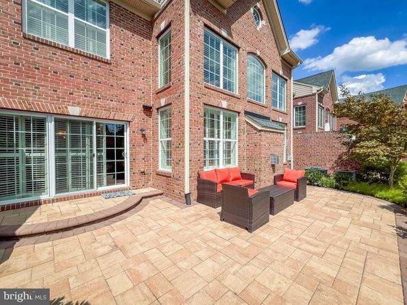 35 Elfreths Court, Newtown PA 18940