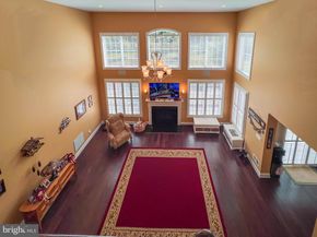35 Elfreths Court, Newtown PA 18940
