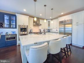 35 Elfreths Court, Newtown PA 18940