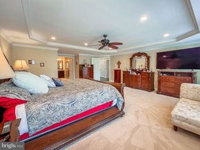 35 Elfreths Court, Newtown PA 18940